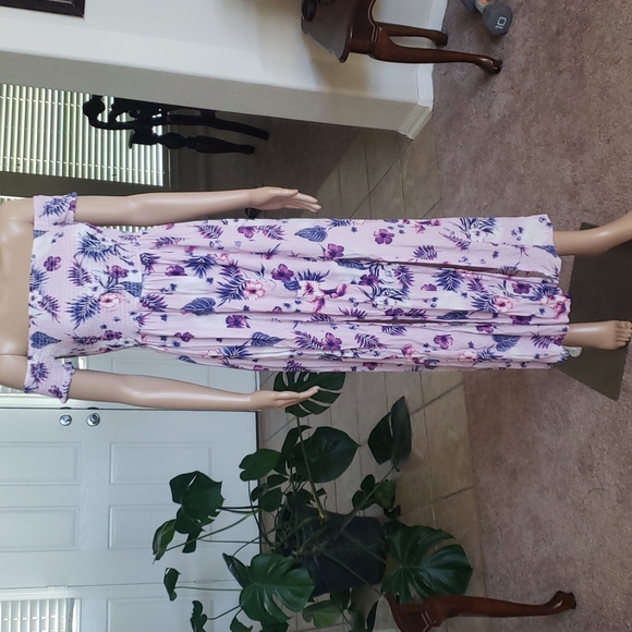 Shosho L off shoulder smocked upper peekaboo dual deep slits tropical maxi - Picture 1 of 9